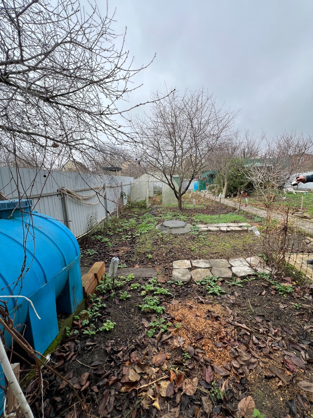 Продам дачу

Дом жилой

Печное и электро отопление можно менять вид

Вода колодец 30 метров есть круглый год

Дом для постоянного проживания оборудован всем необходимым

Построена баня действующая

Ухоженный сад, есть теплица

Полная стоимость в договоре и один собственник

